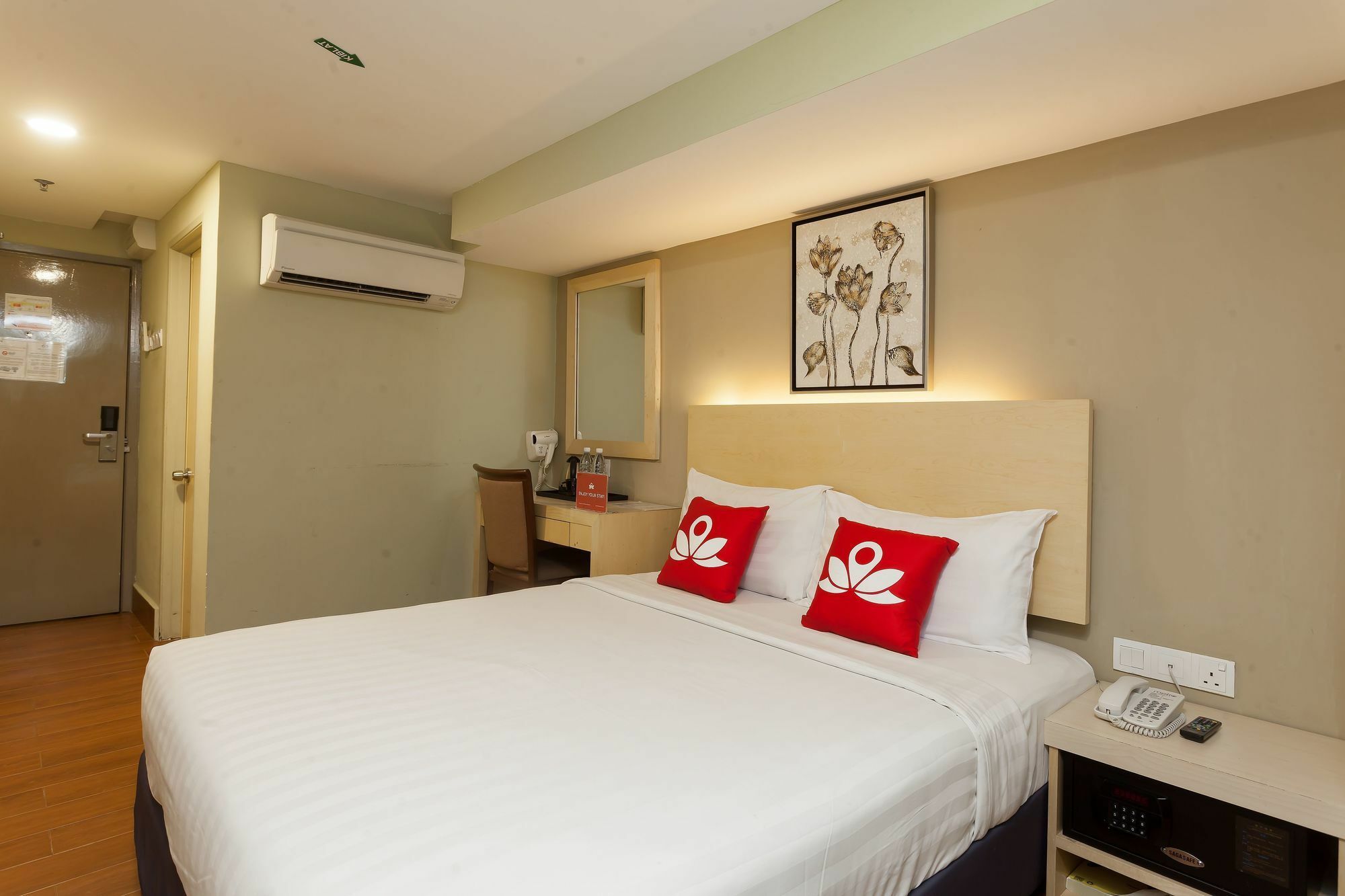Zen Rooms Near Nu Sentral Kuala Lumpur Exterior photo